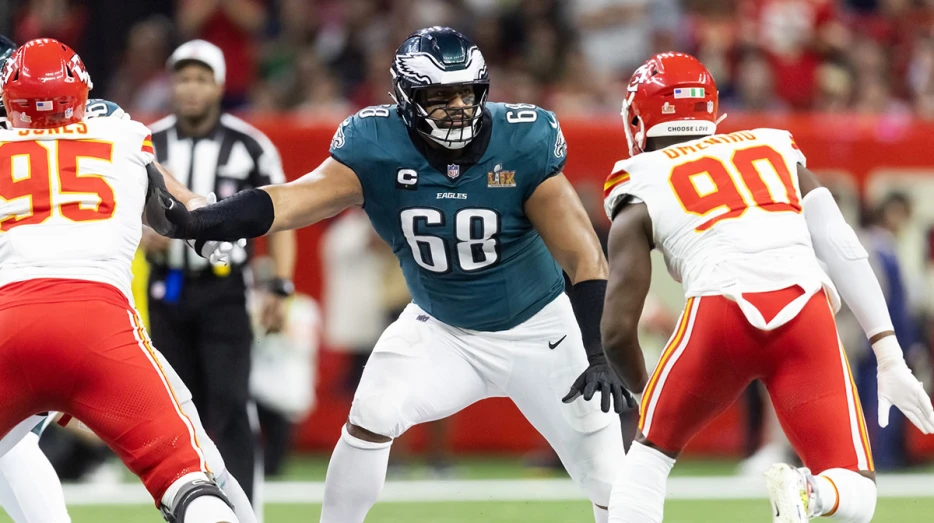 Jordan Mailata claps back at Eagles tush push narrative vs. Chiefs