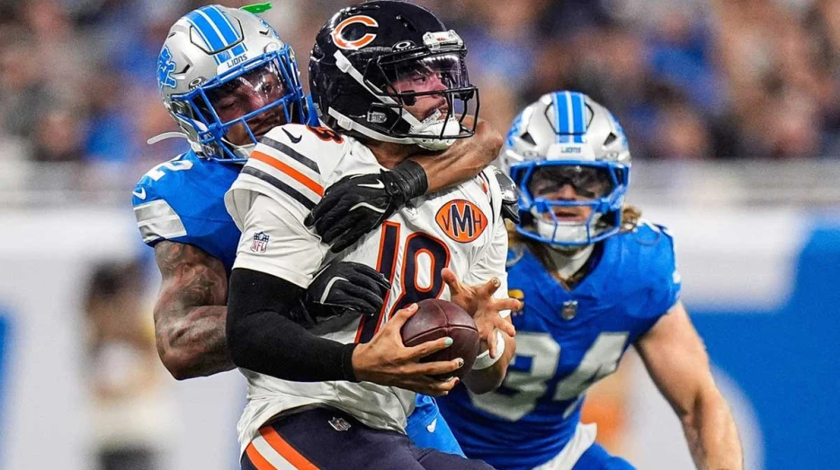 NFL rumors: Insider name Bears, Vikings as ‘wild card’ QB benching scenarios