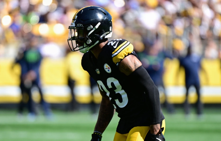 Steelers Veteran CB Not Worried About Slow Start on Defense