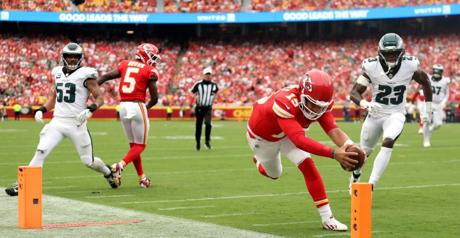 Arrowheadlines: Mahomes matching a Cam Newton rushing stat underscores Kansas City’s problems on the ground