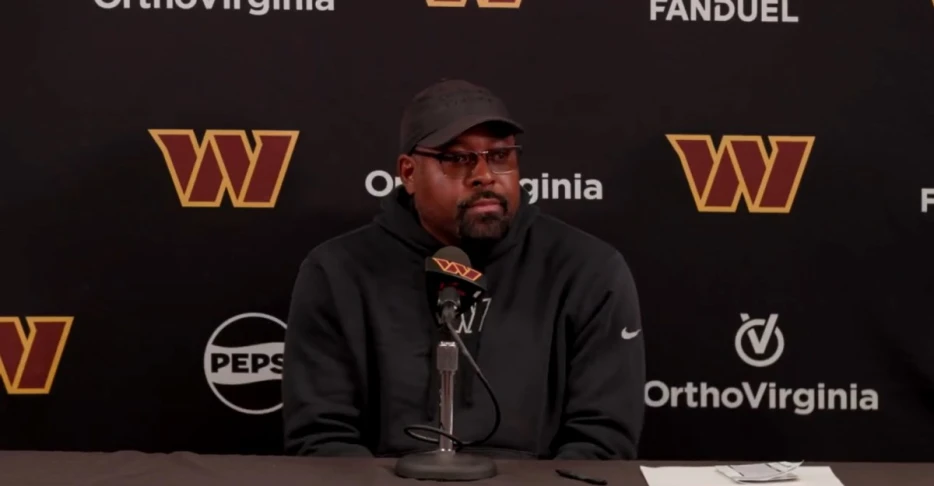 Commanders DC Joe Whitt talks to the media: “The only thing that gets this taste out of your mouth is a win”