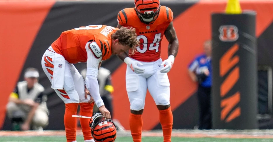 Joe Burrow’s career now looks eerily similar to Andrew Luck’s