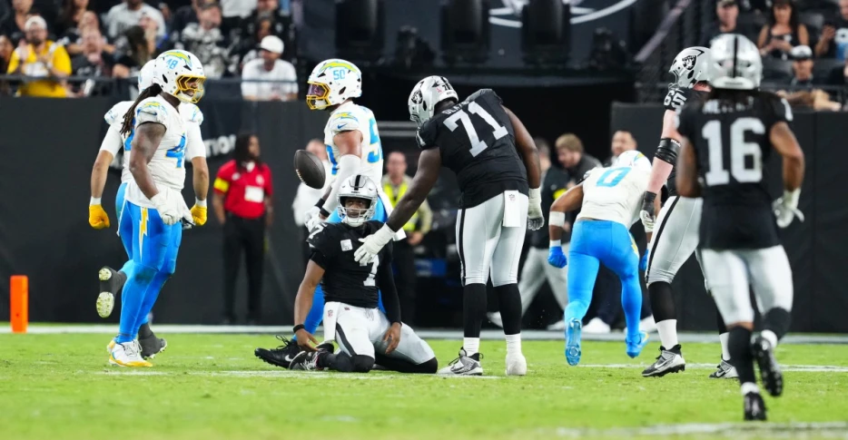 Raiders Week 2: Keep attacking deep