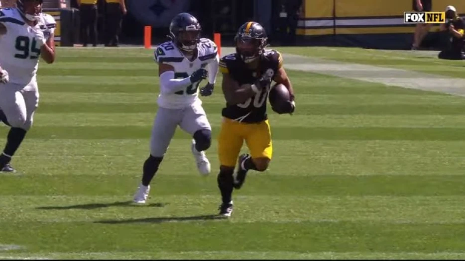 ‘We Gotta Run The Ball’: Steelers Have To Establish Ground Game, Says Aaron Rodgers