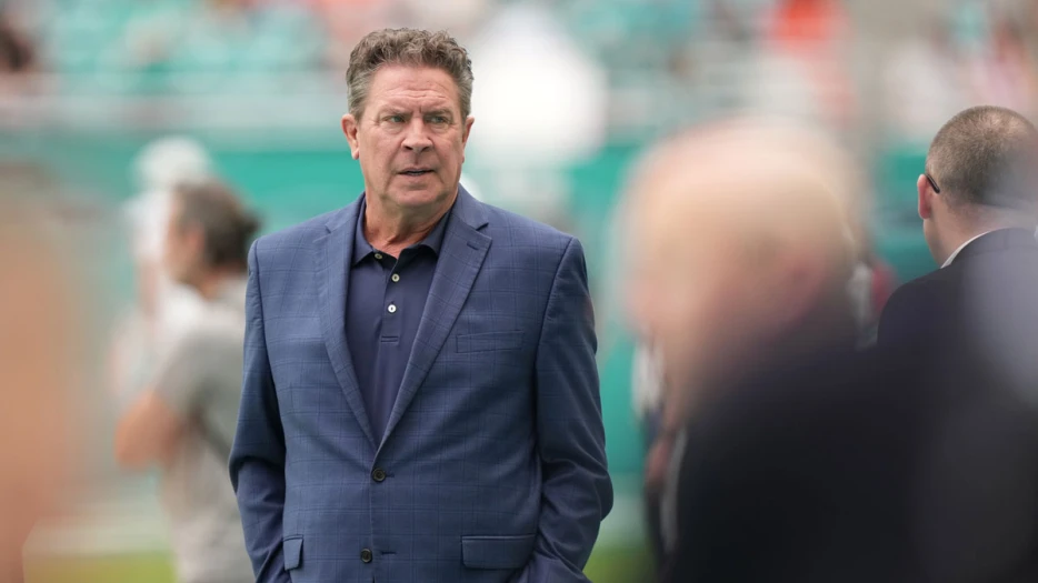 Why Dan Marino is not ready to hit panic button on Dolphins season