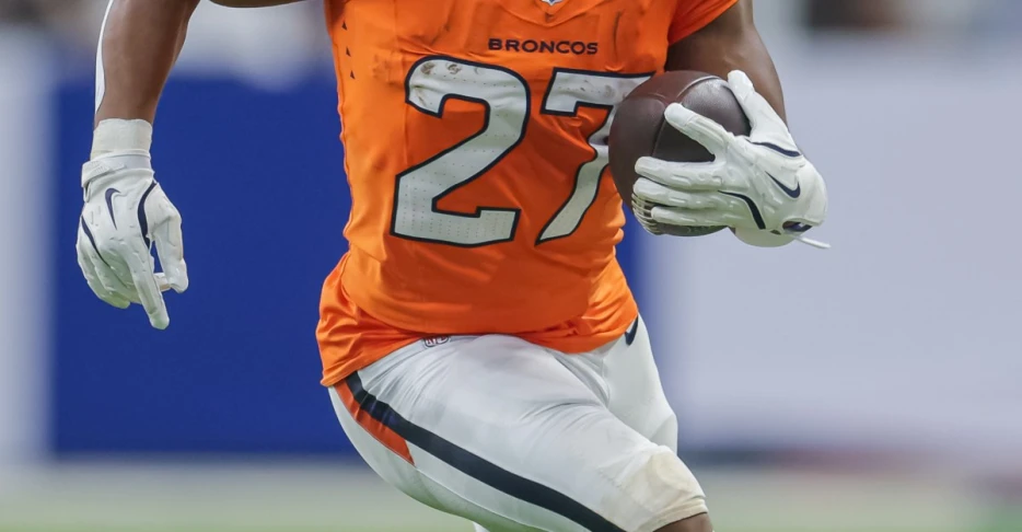 3 things to watch for in Chargers-Broncos: Bolts must put a lid on former back J.K. Dobbins