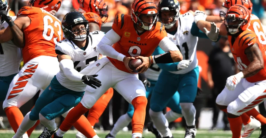 Bengals News (9/19): How to keep Joe Burrow from becoming Andrew Luck