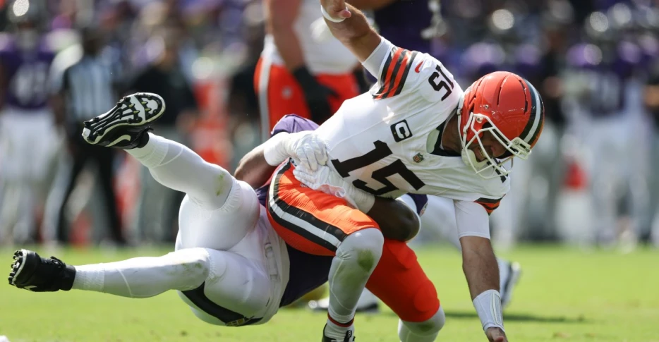 Cleveland Browns fans have spoken: it’s time to kick Joe Flacco to the curb
