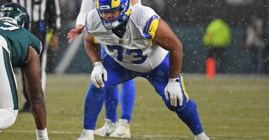 How concerned should Rams be about Steve Avila’s injuries?