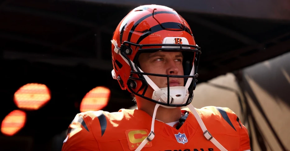 Zac Taylor confirms Bengals quarterback Joe Burrow had successful surgery today