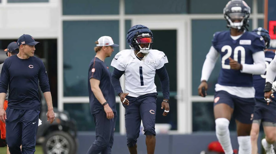 Bears rumors: How surgery would give Jaylon Johnson chance to return this season