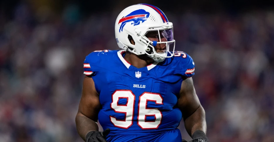 Deone Walker helps save the day as Bills escape the Dolphins