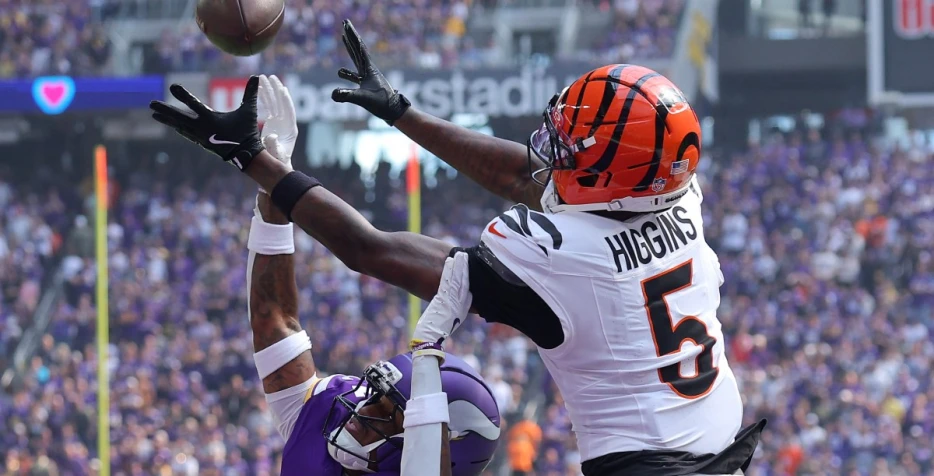 Isaiah Rodgers Sets NFL Record