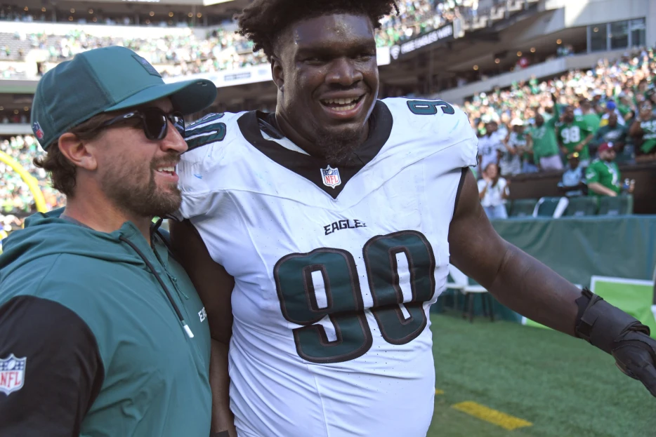 Spectacular Merrill Reese and Rickie Ricardo Calls on the Eagles’ Walk-Off Field Goal Block