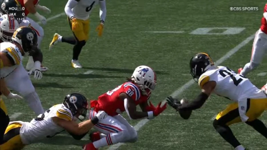 Steelers Shake Up Defensive Lineup For Patriots Game, Immediately Pays Off