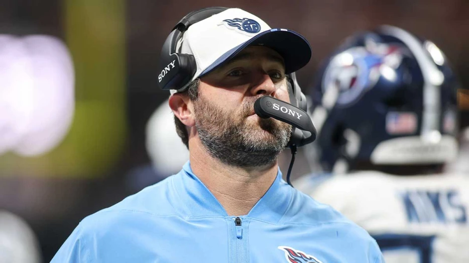 Titans fans want Brian Callahan fired at halftime after brutal end-of-half sequence