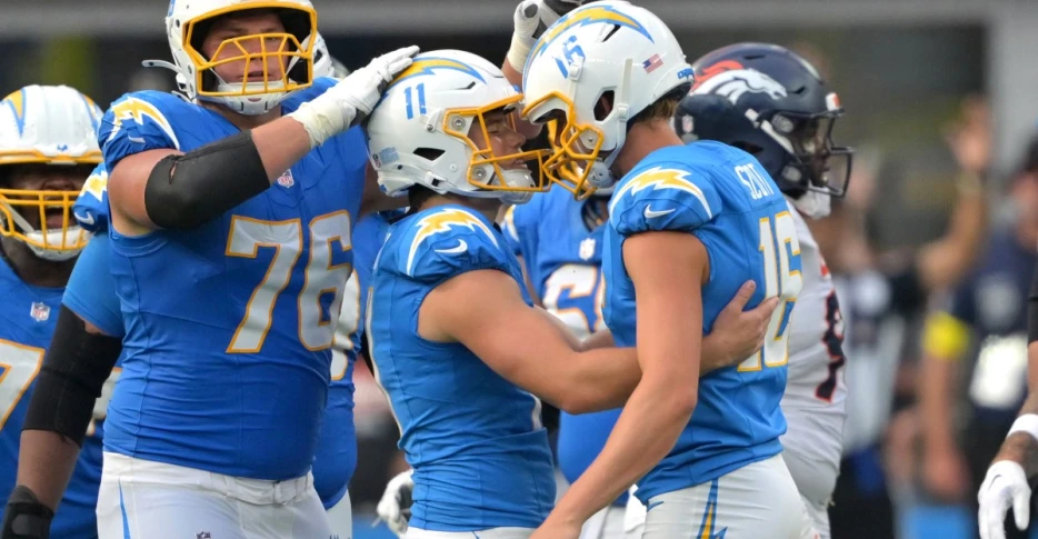 4 winners, 2 losers from Chargers-Broncos: Justin Herbert is C.L.U.T.C.H.