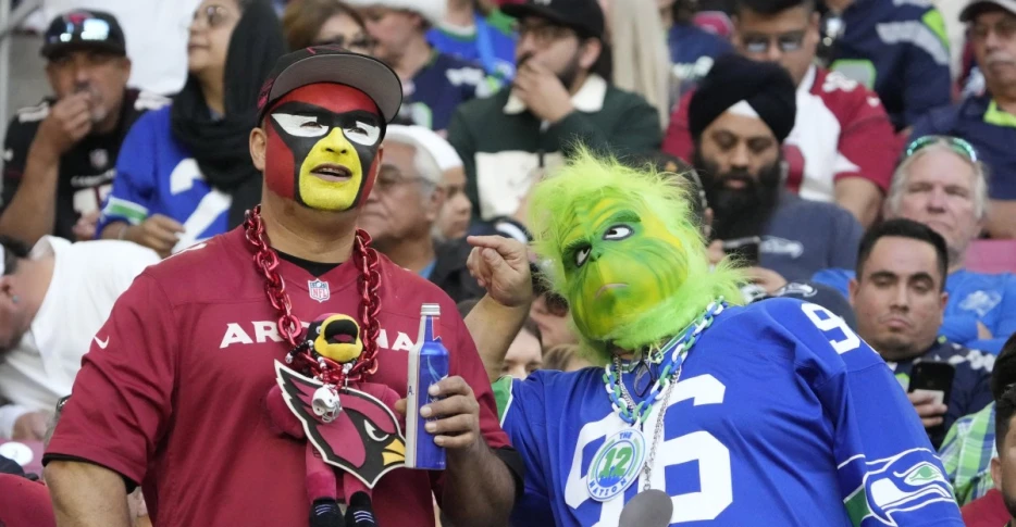 Arizona Cardinals somehow still favorites ahead of Thursday Night Football showdown with Seahawks