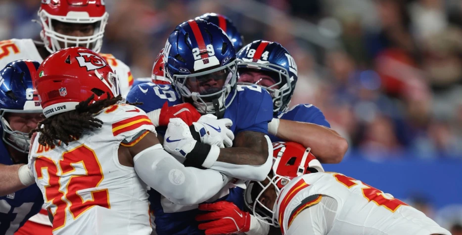 Chiefs-Giants Rapid Reaction: A steady defense saves an inconsistent offense