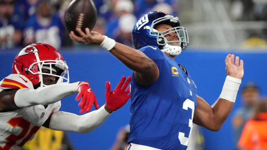 Giants fans lose their minds over dreadful Russell Wilson red zone possession