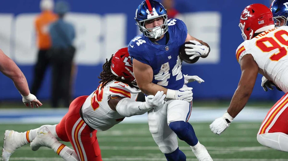 It’s Cam Skattebo time for Giants after Tyrone Tracy shoulder injury