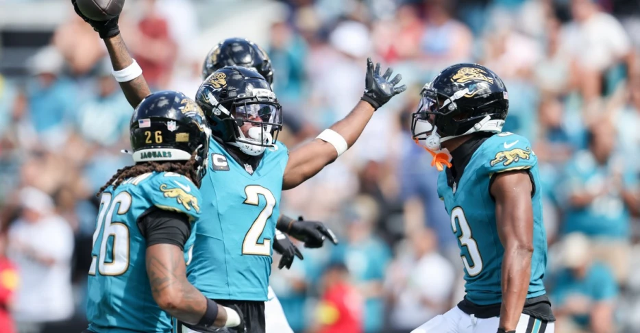 Jacksonville Jaguars Winners and Losers from Week 3: Defense Dominates In Much Needed Win