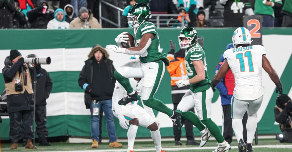 Jets open as Week 4 underdogs vs Dolphins