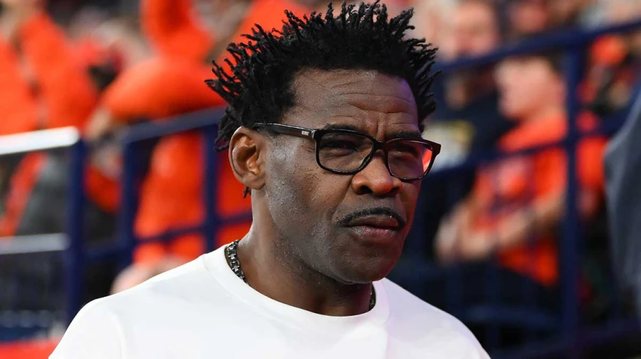 Michael Irvin points finger at Cowboys after CeeDee Lamb injury