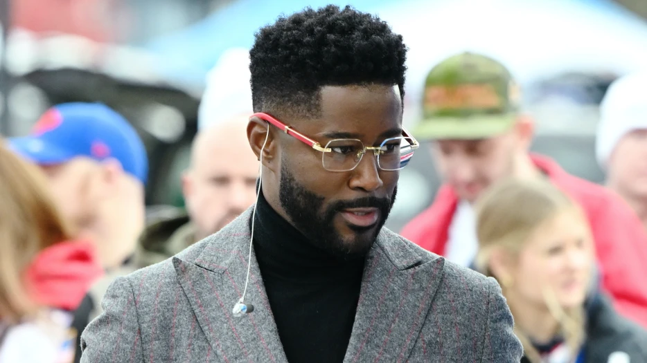 Nate Burleson’s 70’s Style Mutton-Chopped Beard Go Viral: ‘I Need An Arrest Warrant For His Barber’
