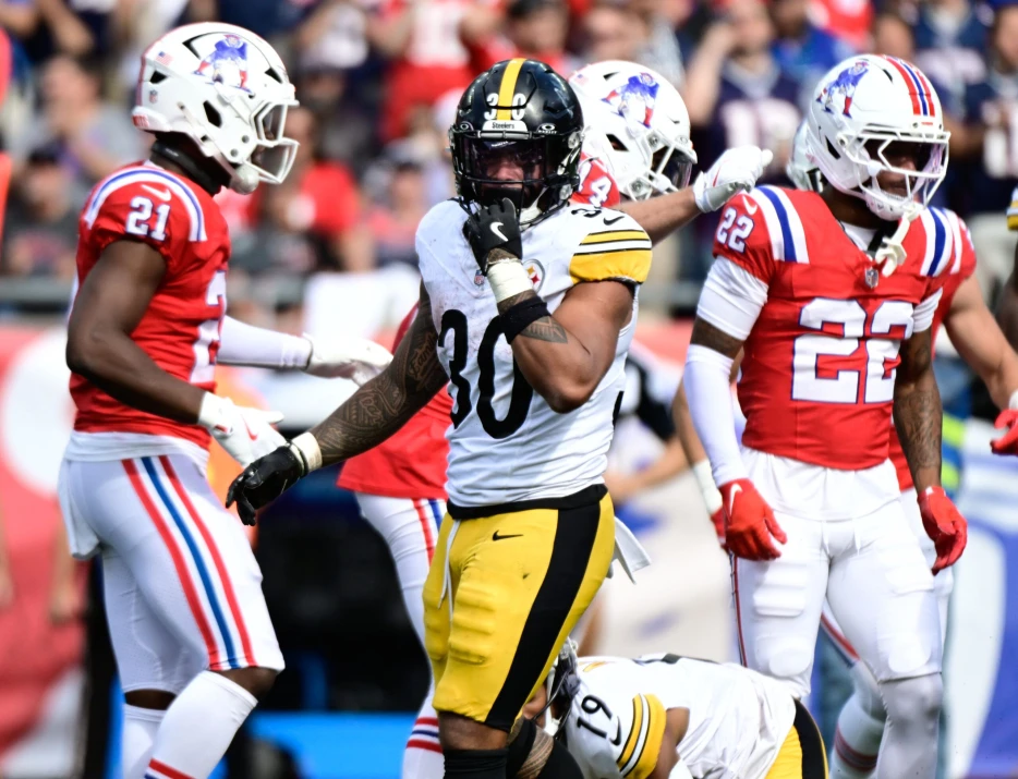 Steelers Make Massive Shift in Running Back Usage vs. Patriots