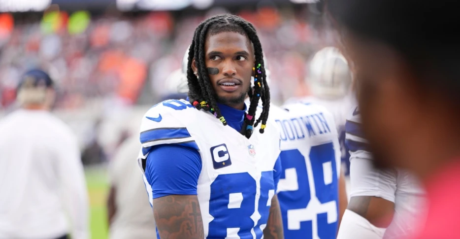 Stephen Jones: CeeDee Lamb has high-ankle sprain, reports are it could be 2-4 weeks