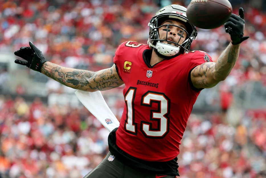 Buccaneers’ Mike Evans expected to miss multiple weeks with hamstring injury