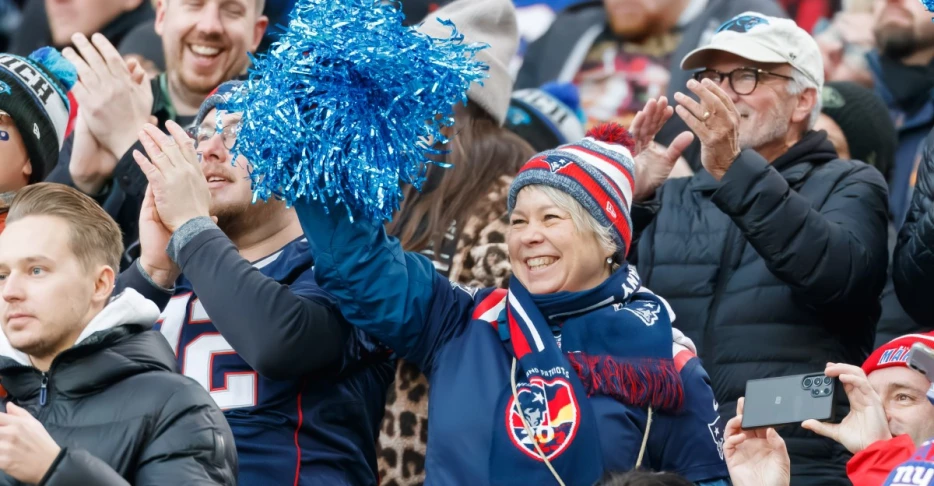 Panthers vs Patriots: Week 4 odds
