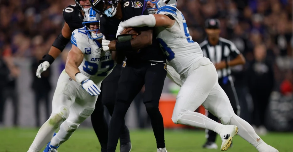 Ravens Report Card, Week 3: Struggles in the trenches lead to defeat