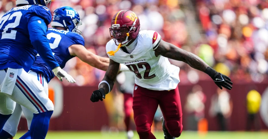 2025 Secret Superstars: Dorance Armstrong is the NFL’s best pass-rusher nobody talks about