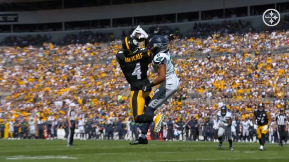 Aaron Rodgers Outlines Why DK Metcalf, Calvin Austin III Aren’t Targeted More Often