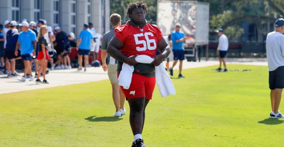 Desmond Watson returns, Ko Kieft to IR as Bucs announce roster moves