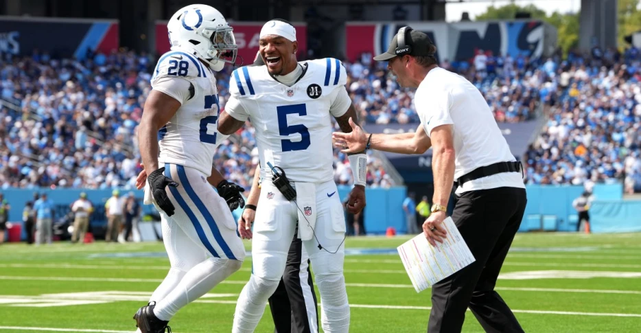Historic start from Jonathan Taylor is fueling Colts best start in 16 years