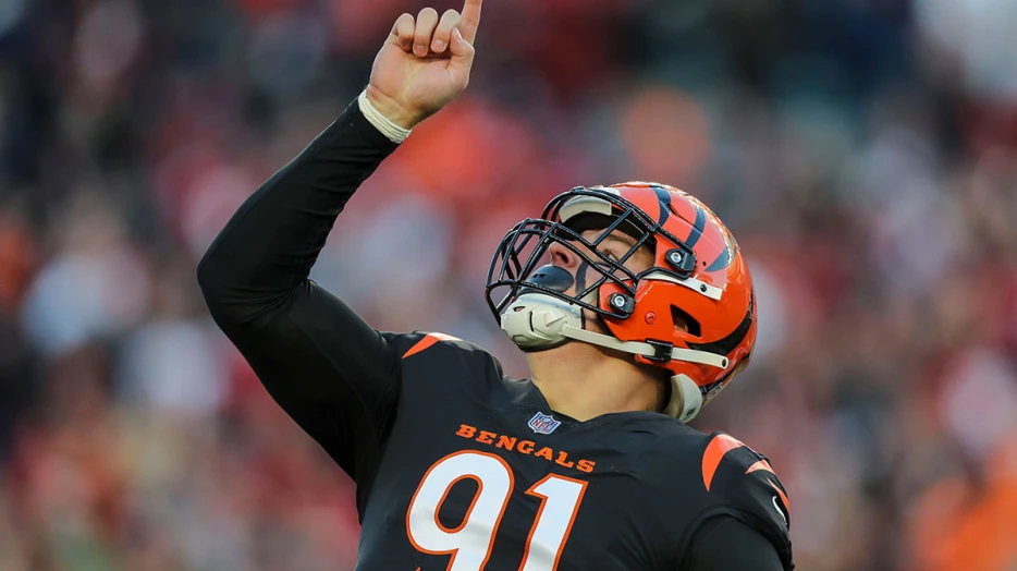 NFL rumors: 49ers, Chargers, Ravens could duke it out on trade market