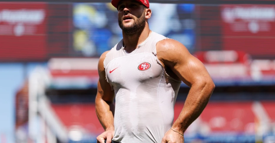 49ers will look into trade market ‘at appropriate time’ for DE depth