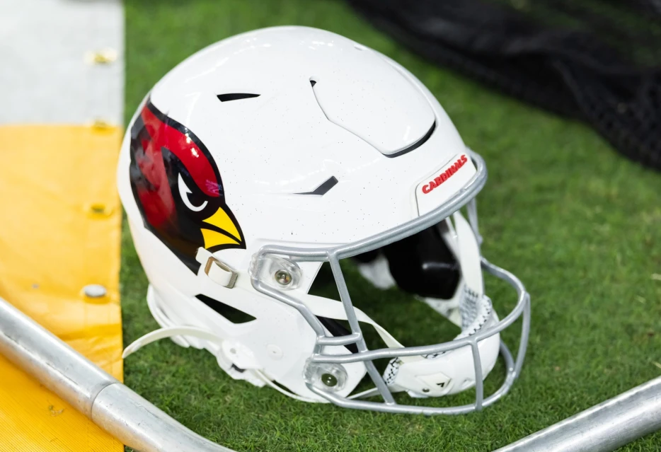Cardinals Elevate Two Including RB Michael Carter