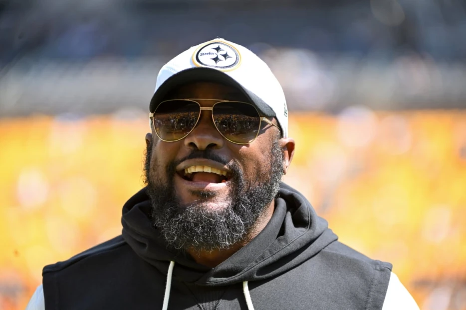 Pittsburgh Steelers Could Discuss Trade for Electrifying All-Pro Playmaker