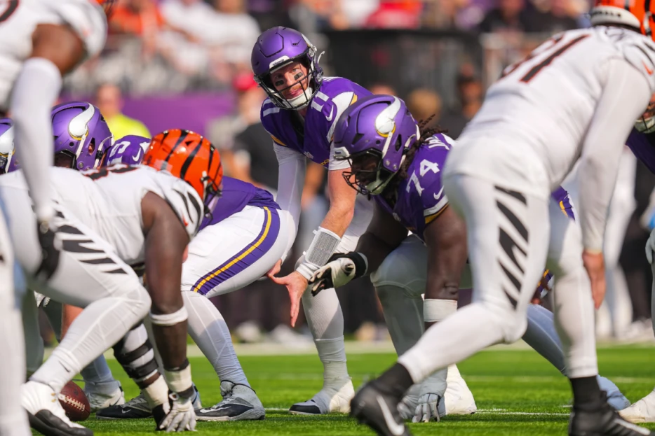 Report: Carson Wentz Keeping MN Vikings QB1 Job a Real Possibility