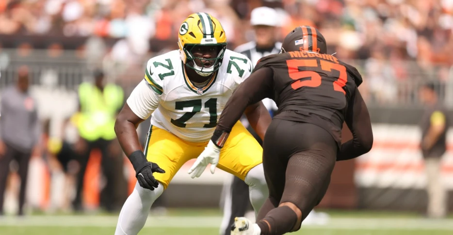 As long as Zach Tom is out, Anthony Belton should start at right tackle