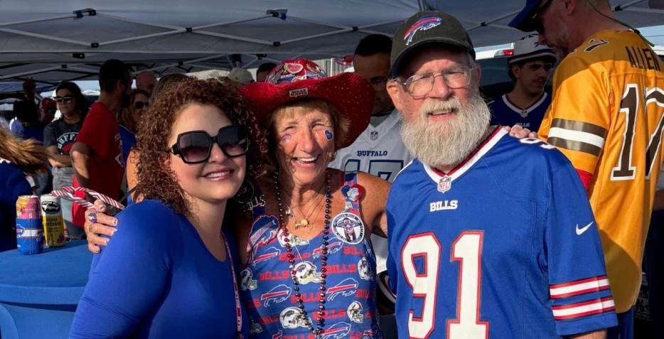Journey to 100 straight Bills games: #85 —Thursday nights in Orchard Park
