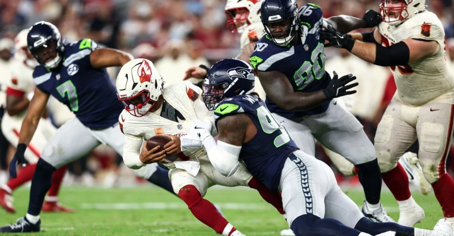 Seattle Seahawks survive late Arizona Cardinals rally to win in Week 4