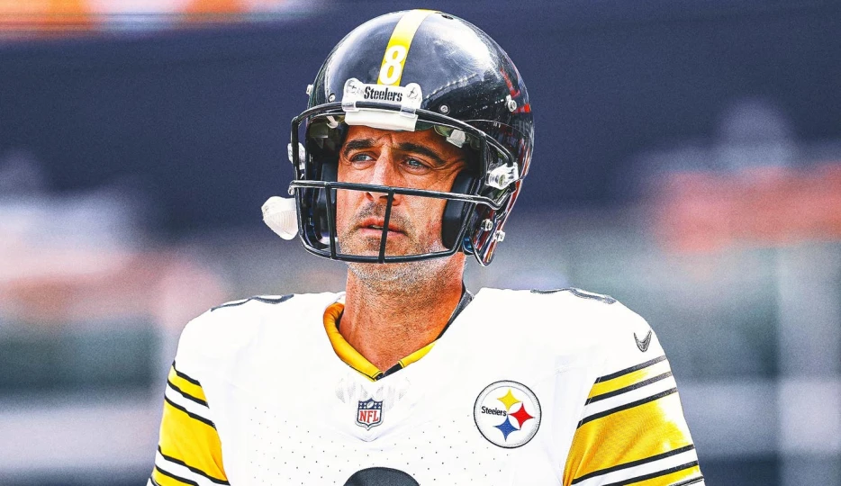 Steelers QB Aaron Rodgers on Late Arrival to Ireland: ‘It Is What It Is’