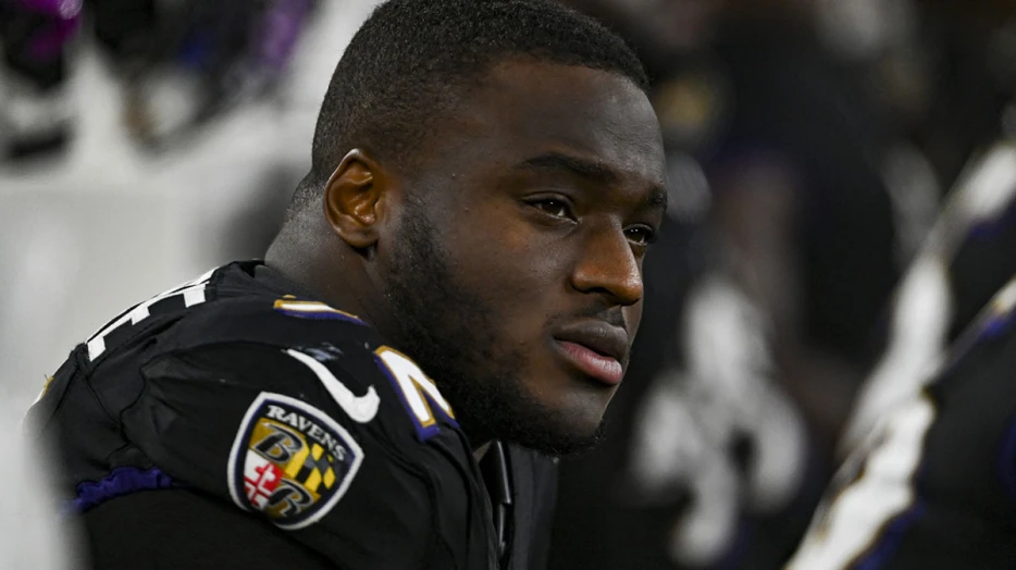 Ravens place Nnamdi Madubuike, Broderick Washington on IR