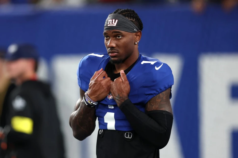 Big Bling: Giants Star Malik Nabers Plays with $15K Diamond Braids?