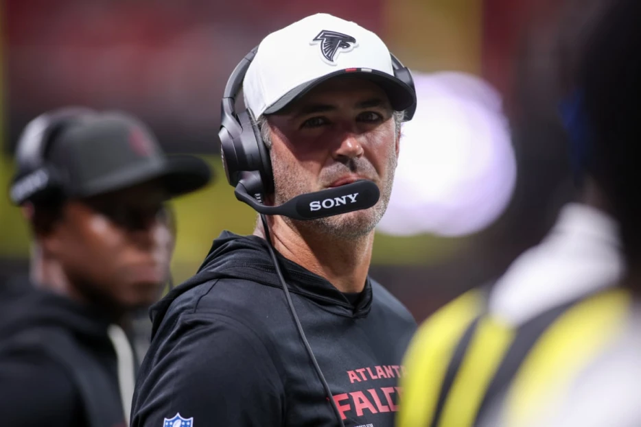 Falcons Coach on Oklahoma State’s ‘Very Short’ Gundy Replacement List